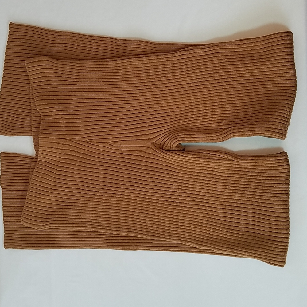 Ribbed Brown Knit Pants